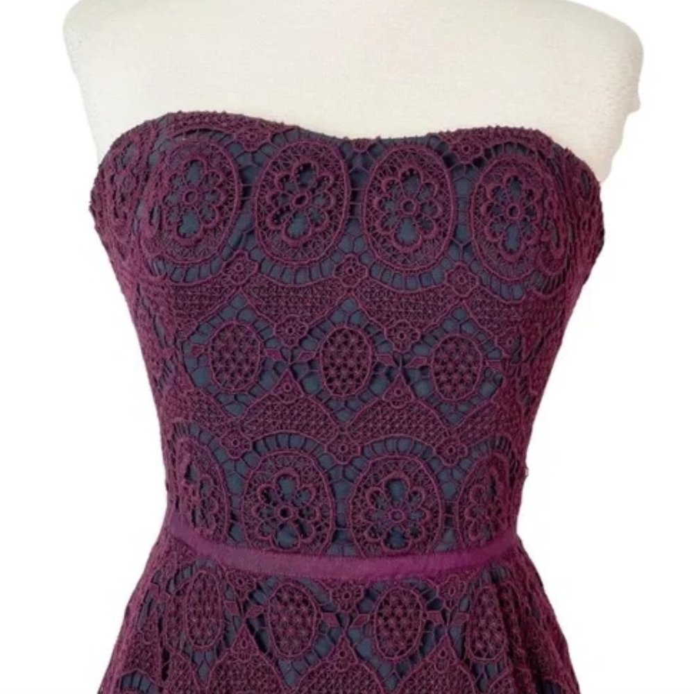 Club Monaco - 'Leandra' Pink & Purple Strapless Floral Lace Dress - size 6 - Picture 11 of 11
